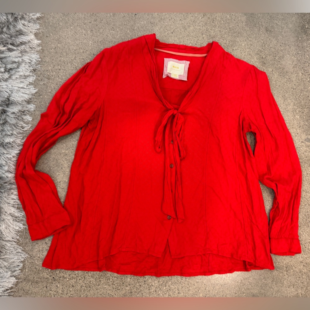 Maeve by Anthropologie Red Tie-Neck Long Sleeve Blouse in 14